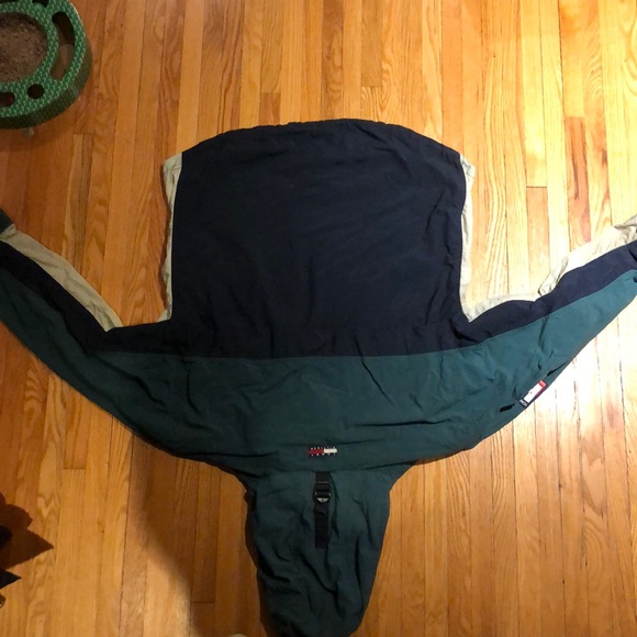 Tommy Hilfiger Vintage Windbreaker - Picture 2 of 2
